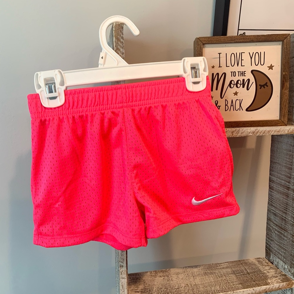 Hot Pink NWT Nike Girl Shorts
